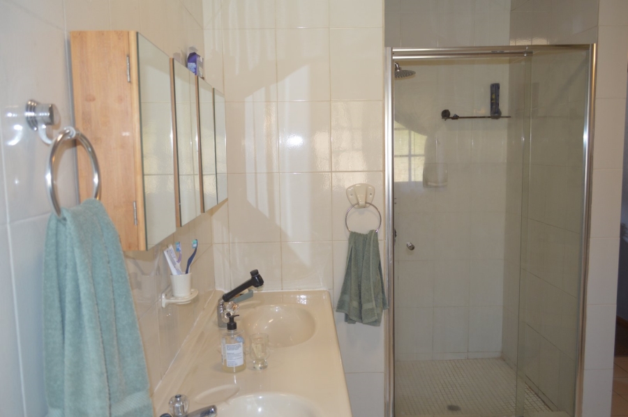 5 Bedroom Property for Sale in Wilkoppies North West
